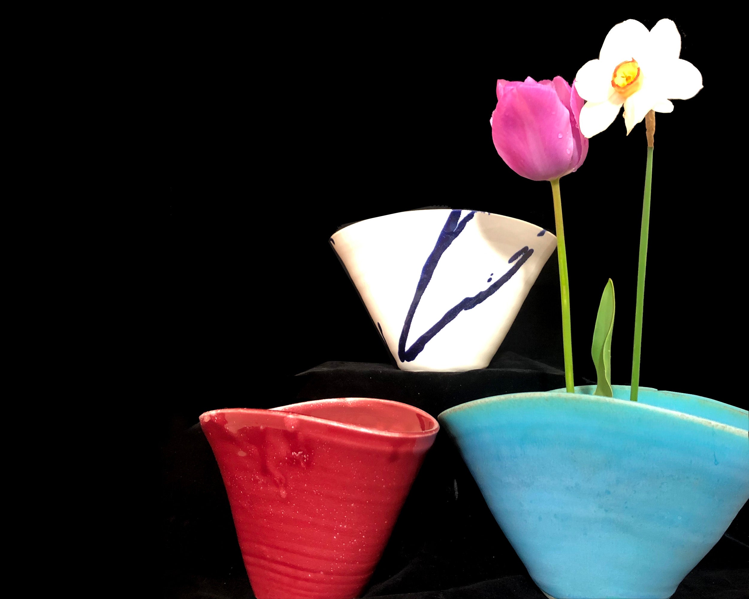V-Shaped Vases – Up-Island Pottery